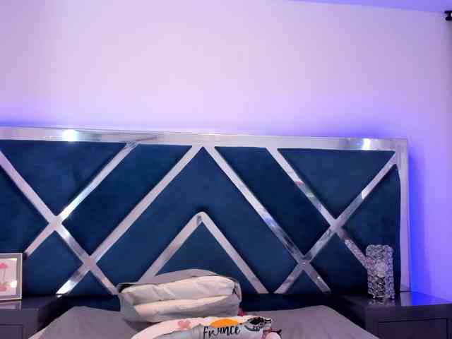 tiffanymiller1 webcam