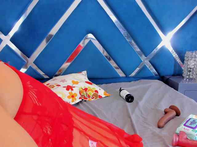 tiffanymiller1 webcam