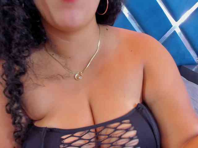 tiffanymiller1 webcam