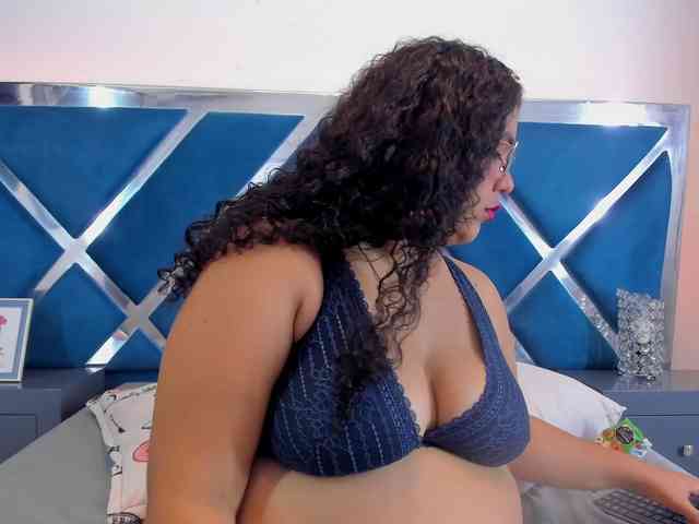 tiffanymiller1 webcam