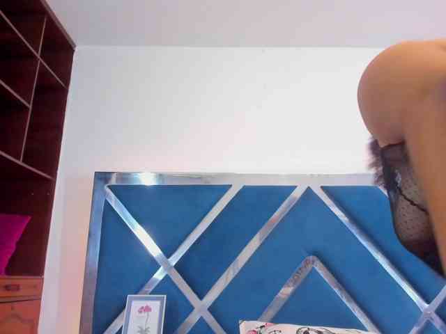 tiffanymiller1 webcam