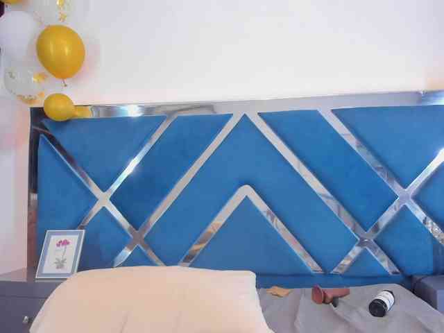 tiffanymiller1 webcam