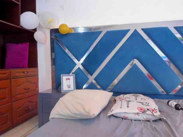 tiffanymiller1 webcam