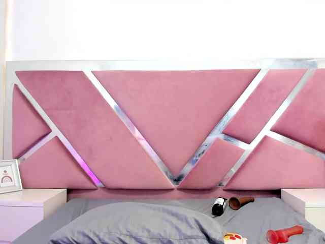 tiffanymiller1 webcam