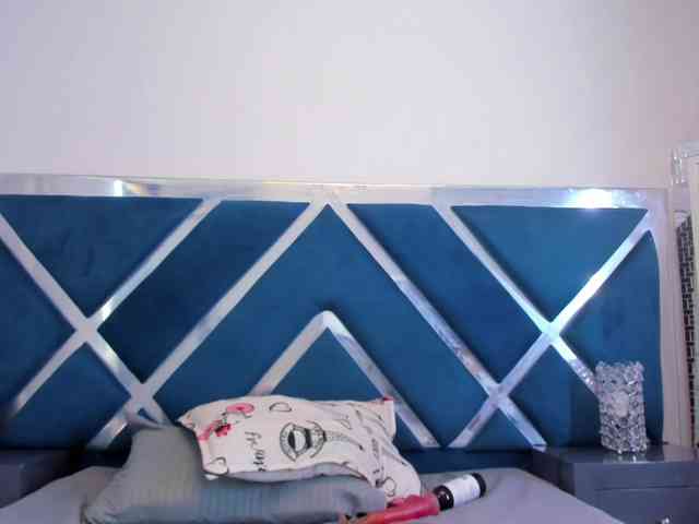 tiffanymiller1 webcam