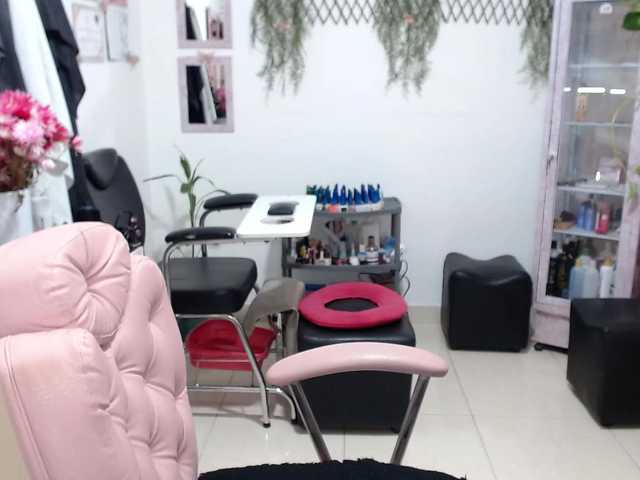 titsbiglovers's BongaCams show and profile