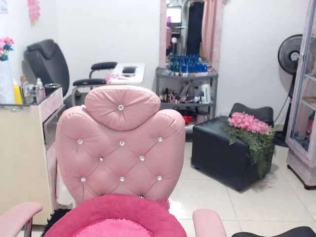 titsbiglovers live cam profile