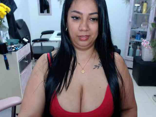 titsbiglovers titsbiglovers