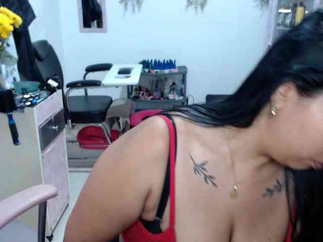 titsbiglovers titsbiglovers