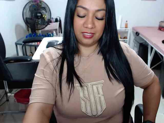 titsbiglovers