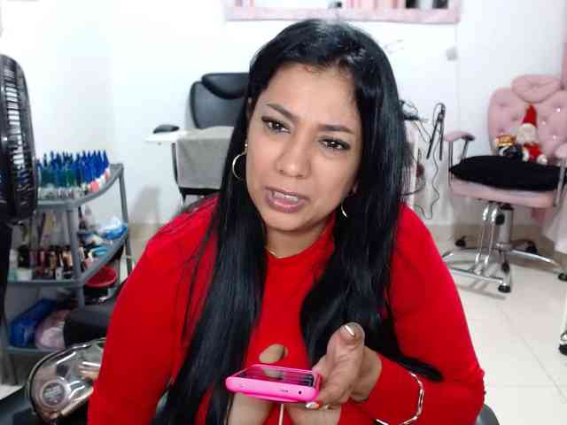 titsbiglovers titsbiglovers