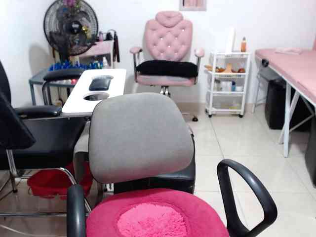 titsbiglovers webcam