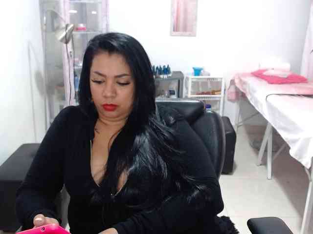 titsbiglovers