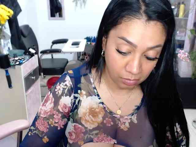 titsbiglovers titsbiglovers