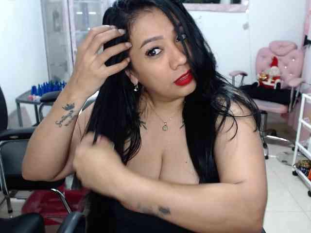 titsbiglovers titsbiglovers