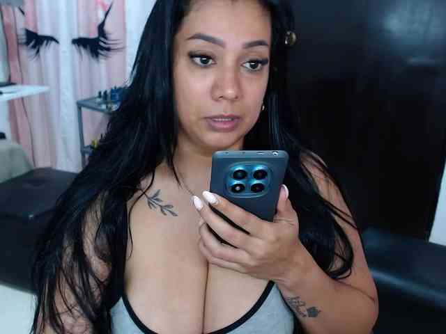 titsbiglovers titsbiglovers