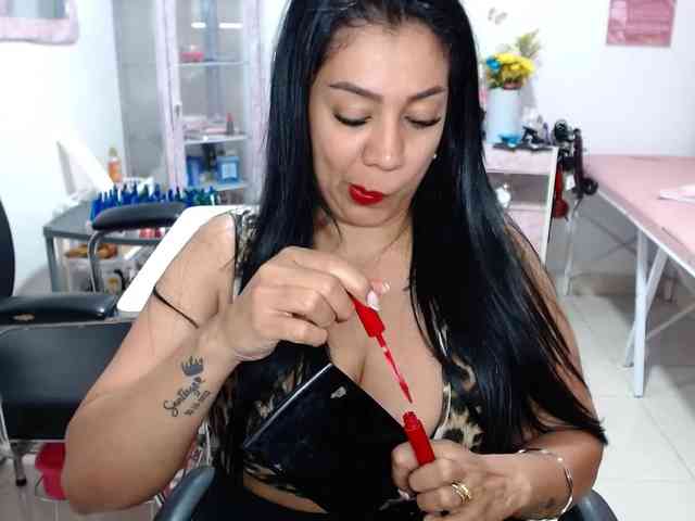 titsbiglovers webcam