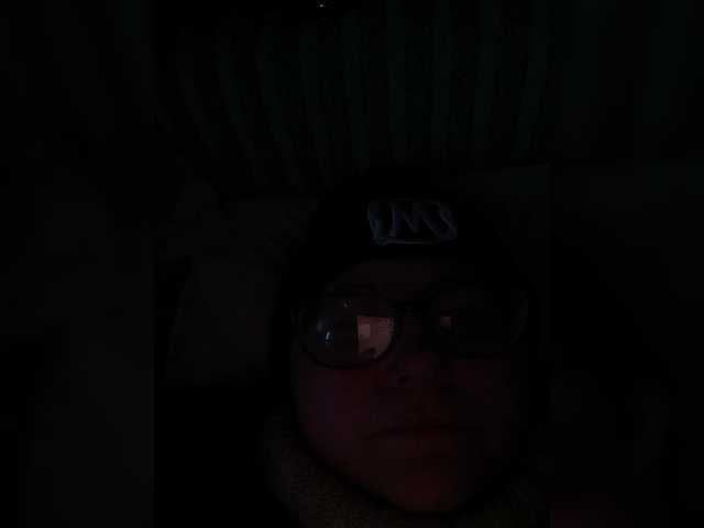 Fox981's BongaCams show and profile