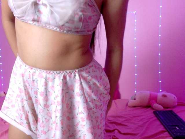 farianachocolatecrememia's BongaCams show and profile