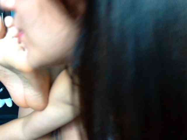 farianachocolate... Live Webcam on {site_name}