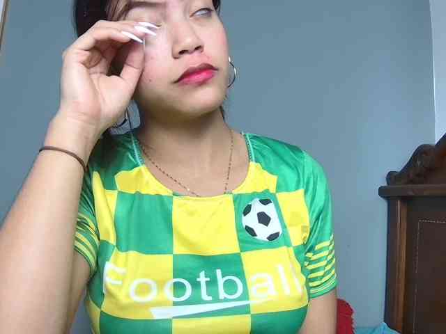 chat on live Farianachocolatecrememia