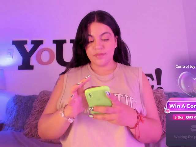 AbbySaphir's BongaCams show and profile