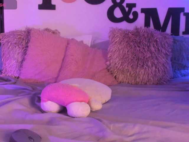 AbbySaphir's BongaCams show and profile