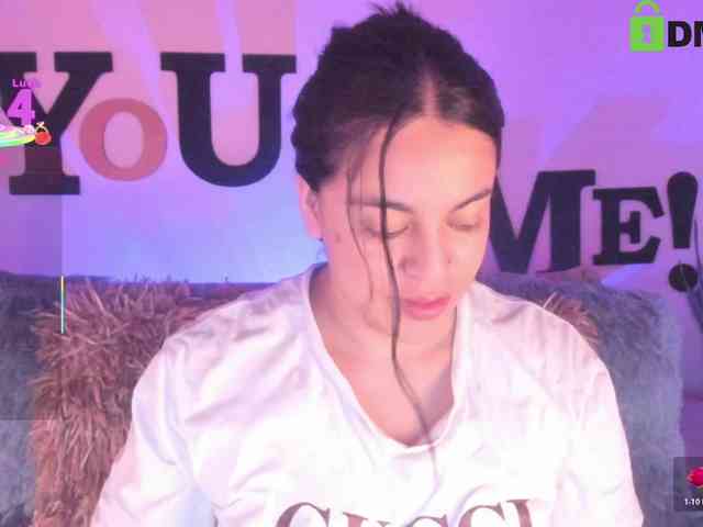 AbbySaphir webcam