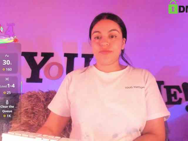 AbbySaphir AbbySaphir