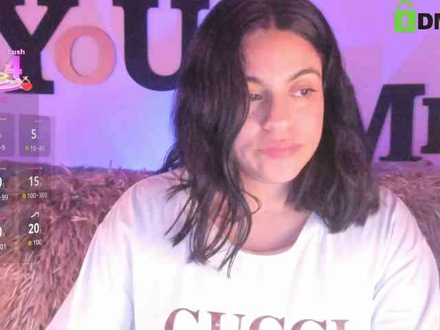 AbbySaphir webcam