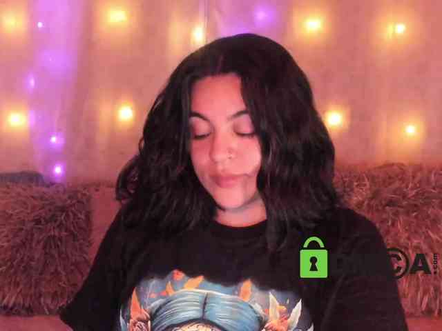 AbbySaphir webcam