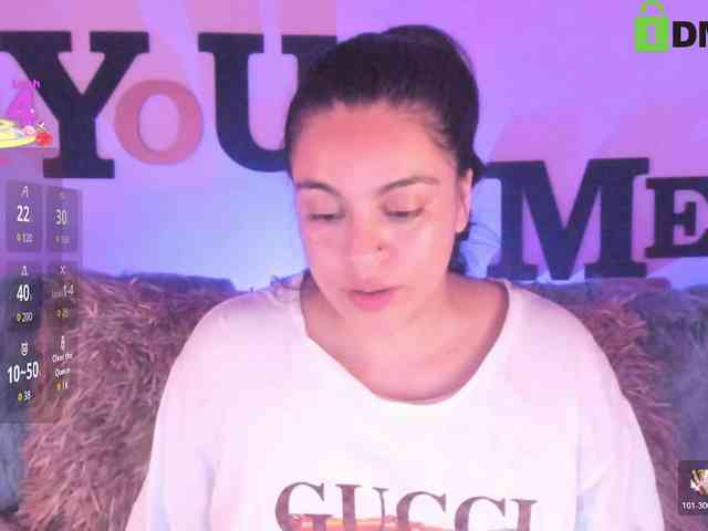 AbbySaphir webcam