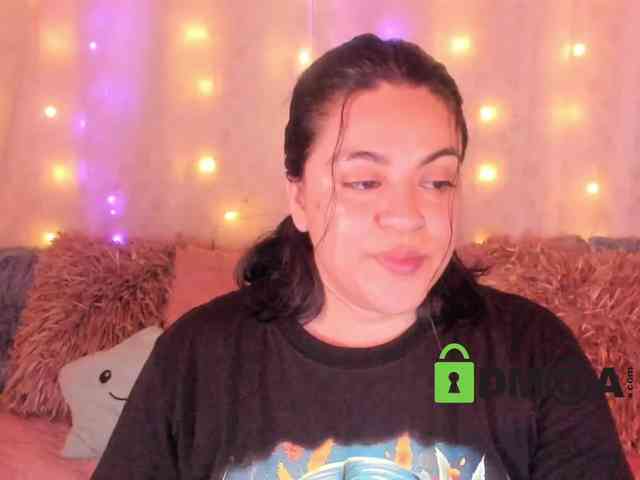 AbbySaphir webcam