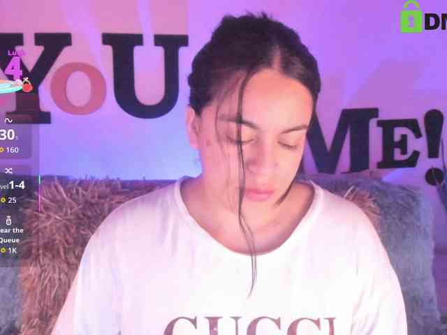 AbbySaphir webcam