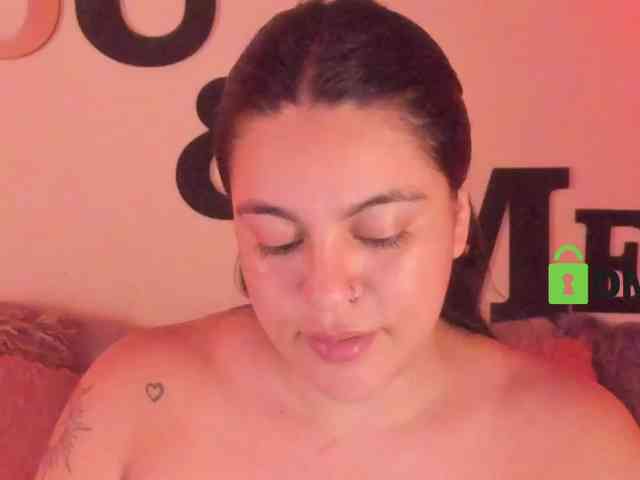 AbbySaphir webcam
