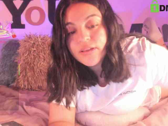 AbbySaphir webcam