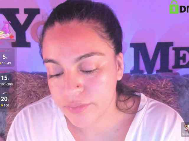 AbbySaphir webcam