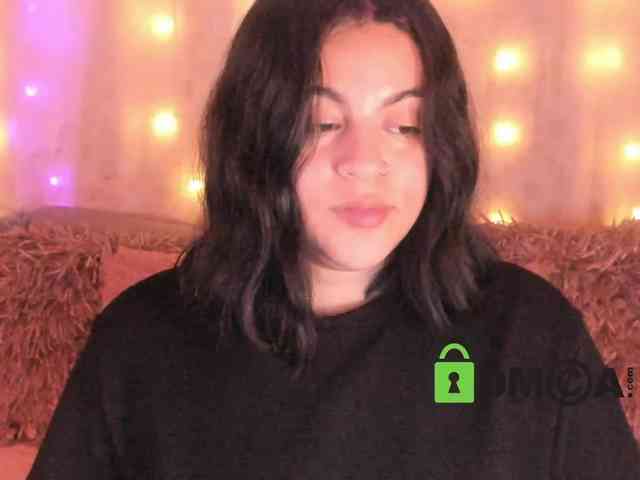 AbbySaphir webcam