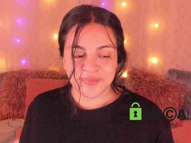 AbbySaphir webcam