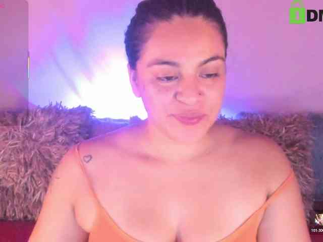 AbbySaphir webcam