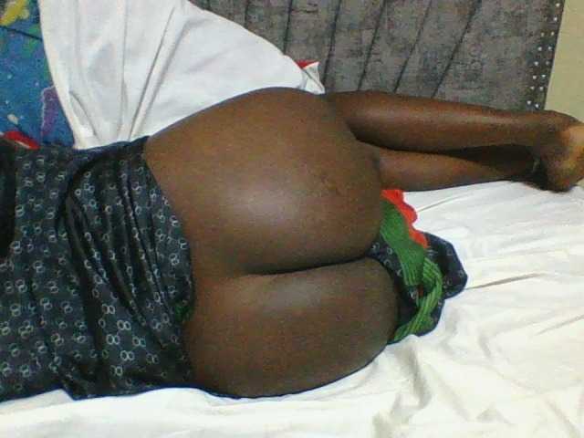 Dizzydose1's BongaCams show and profile