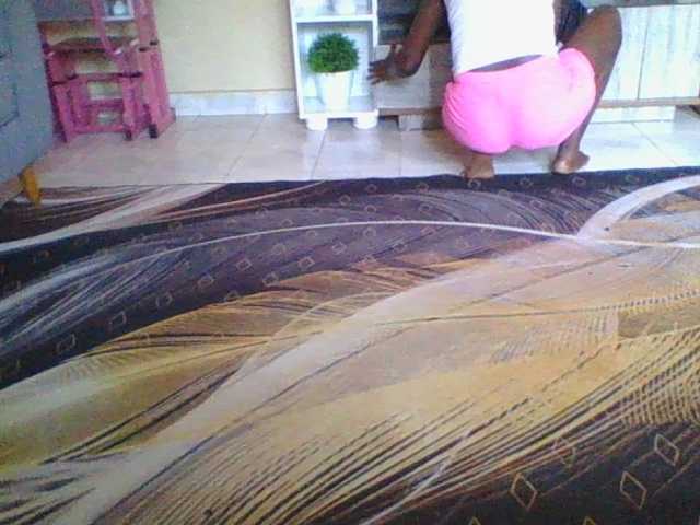 Dizzydose1 webcam bongacams model stream image