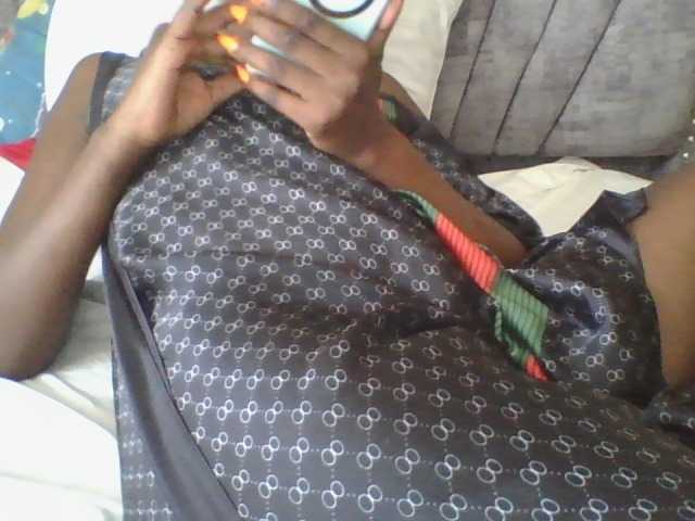 Dizzydose1's BongaCams show and profile