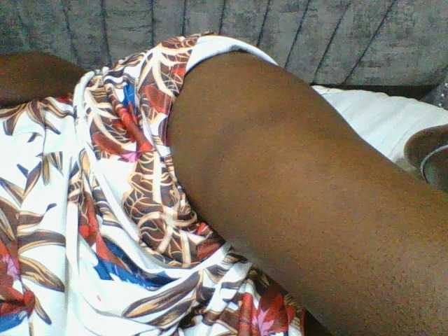 Dizzydose1's BongaCams show and profile