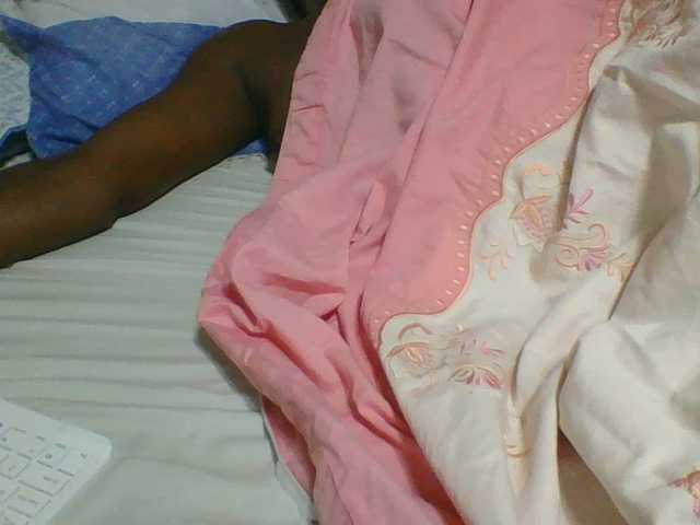 Dizzydose1's BongaCams show and profile