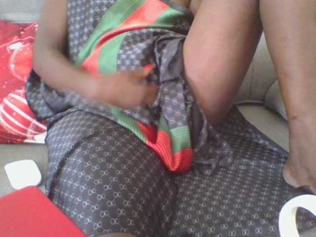 Dizzydose1 webcam bongacams model stream image