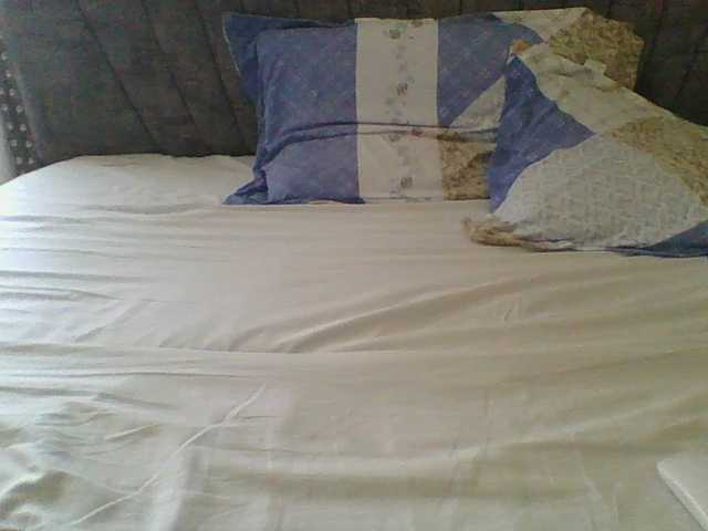 Dizzydose1's BongaCams show and profile