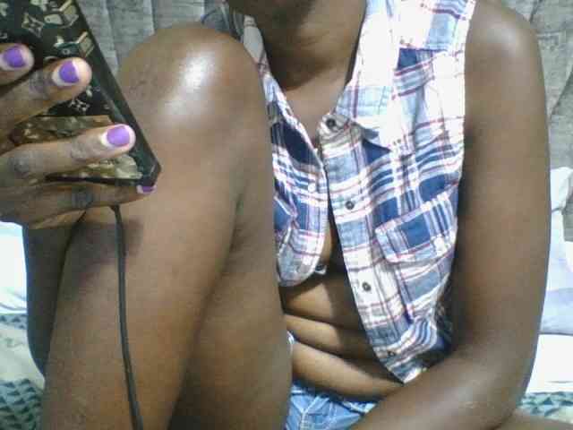 Dizzydose1 Live Webcam on BongaCams