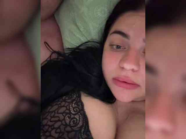 Crazypara11 Live Webcam on BongaCams