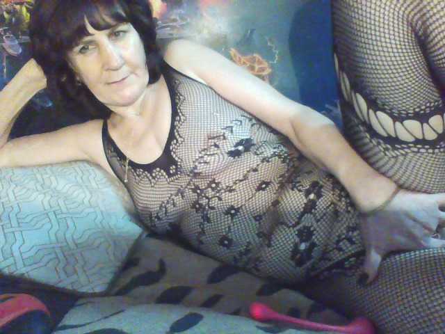 LeilaValentine's BongaCams show and profile